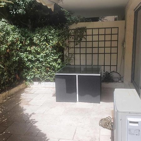 Charming 42M With Terrace In The City Center Saint-Tropez Luaran gambar